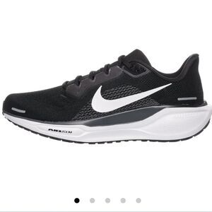 NIB Nike Pegasus 41 Men's Shoes - Black/White/Anthracite Sz M 11 / W 12.5